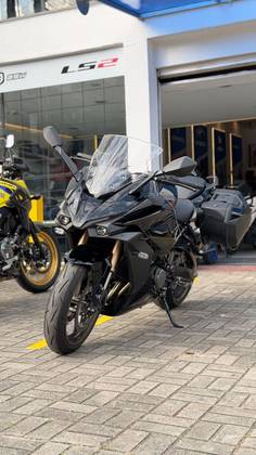 SUZUKI GSX-S1000GT ABS SUZUKI GSX-S1000GT ABS